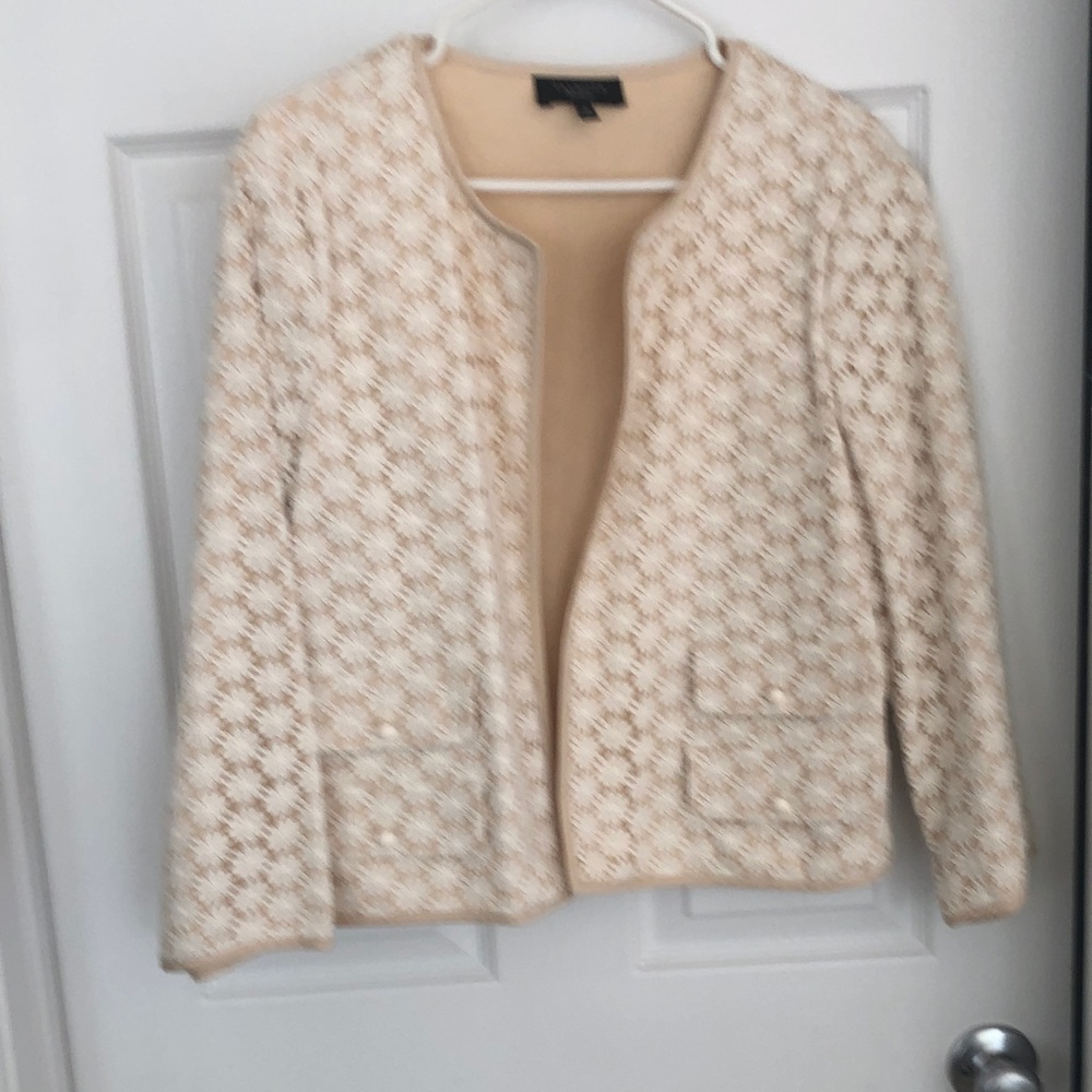 Talbots Beige Cream flower Lace Jacket, button faux pocket with button trim.